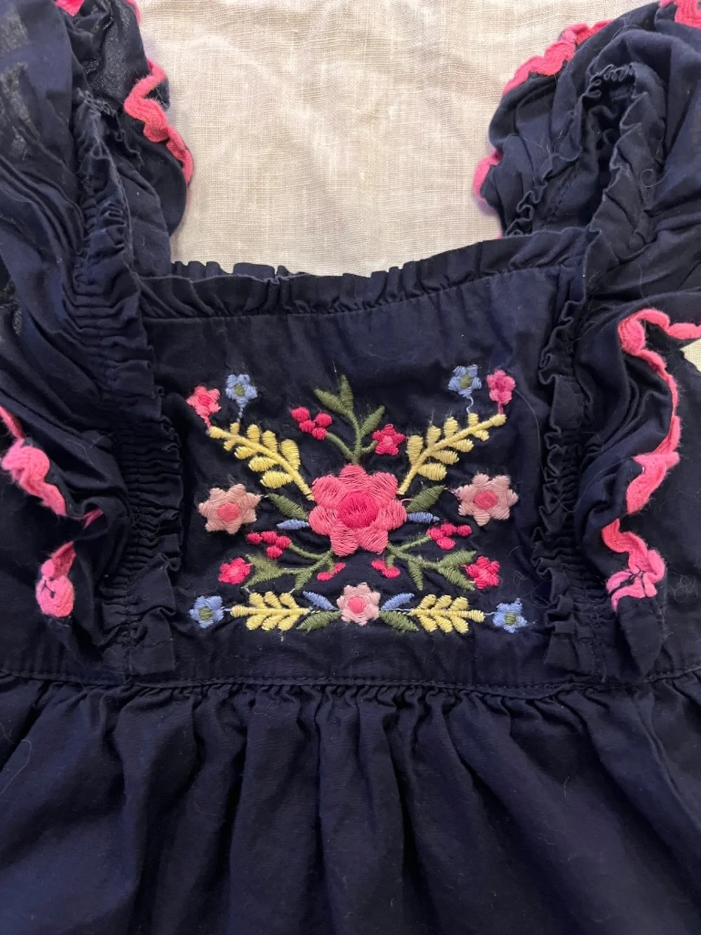 GAP floral embroidered